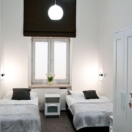 לובלין Rodmos Hostel מראה חיצוני תמונה