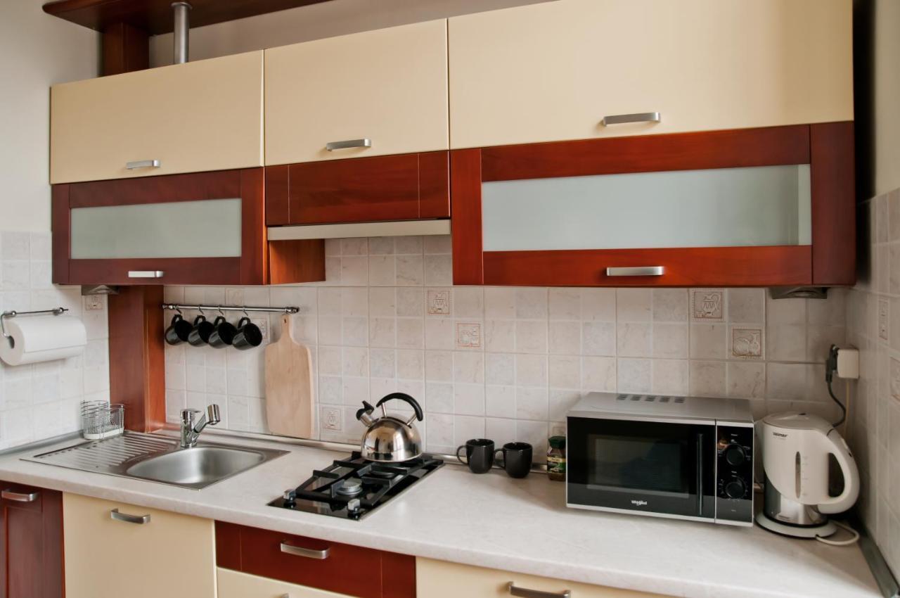 לובלין Rodmos Hostel מראה חיצוני תמונה
